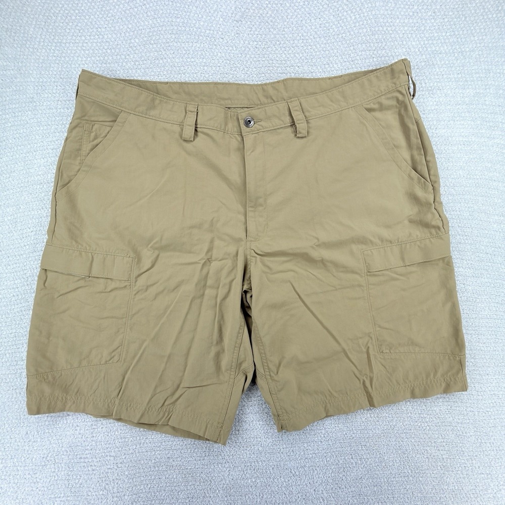 Duluth Trading Armachillo Cooling Cargo Shorts Mens 46 Tan Ripstop‎ Nylon 11"